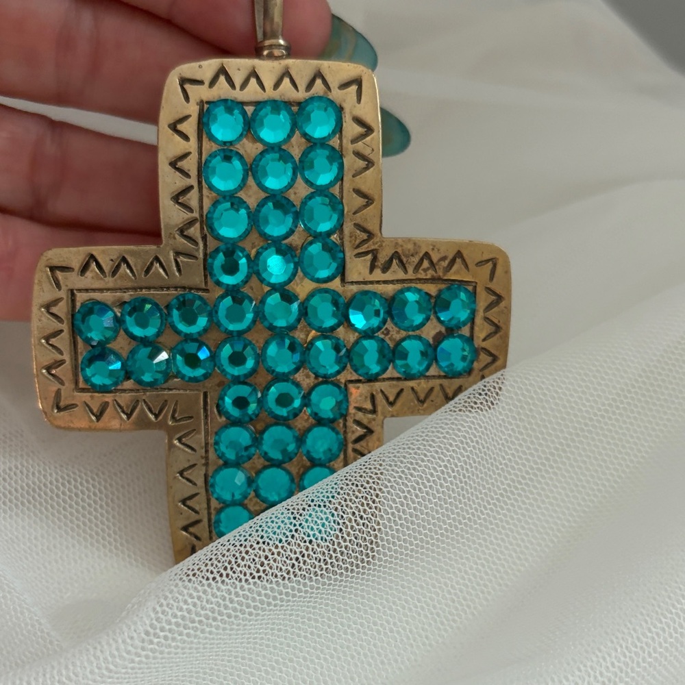 Turquoise and Brass Crystal Cross Pendant - Picture 5 of 7